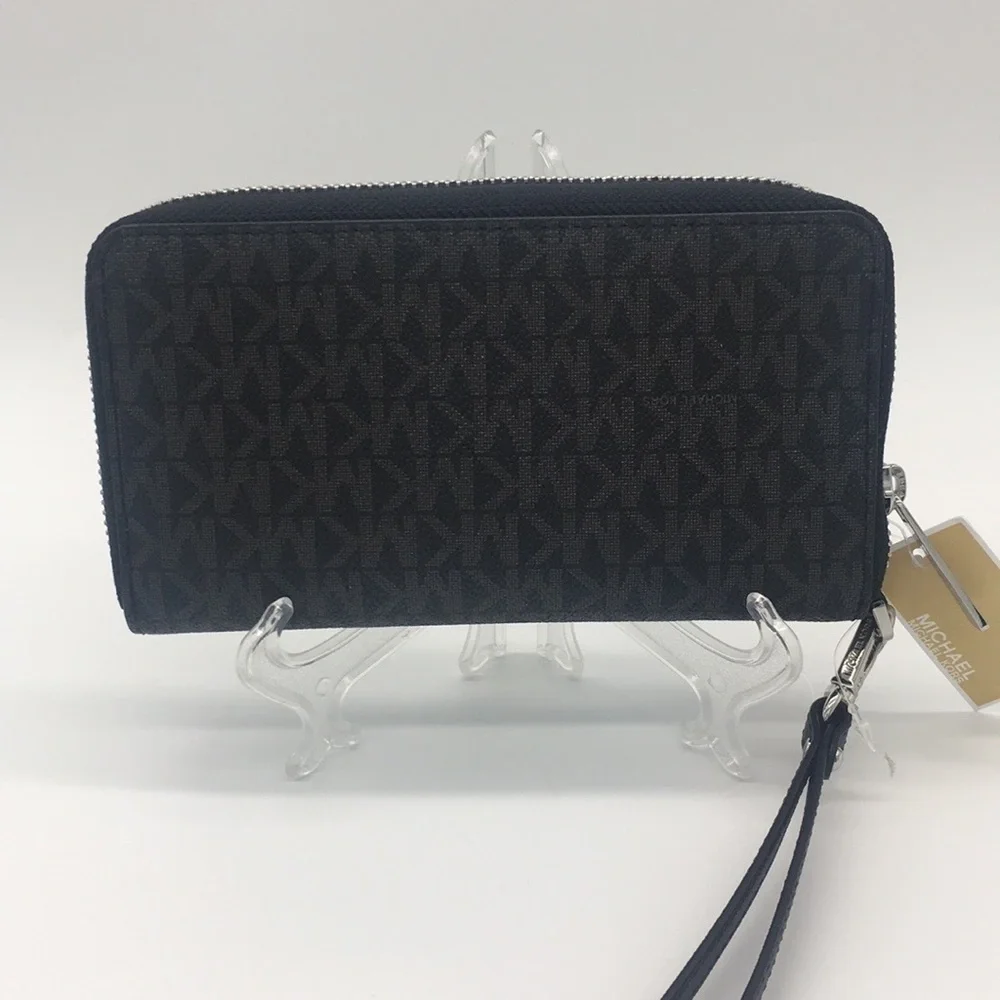 Michael Kors Jet Set Travel Phone Wallet Wristlet
